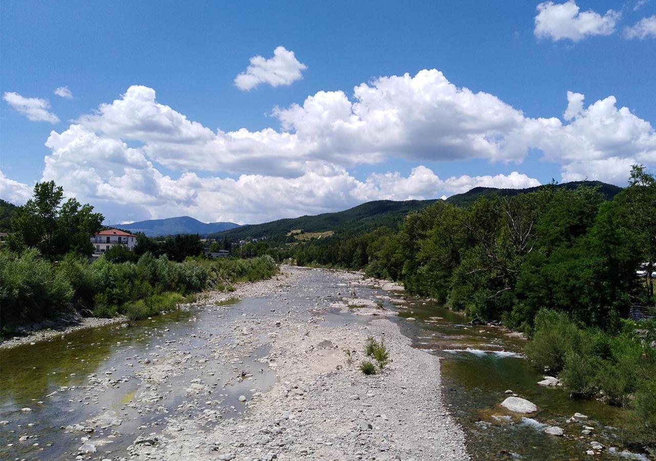 Casa Valtaro Daire Borgo Val di Taro Dış mekan fotoğraf